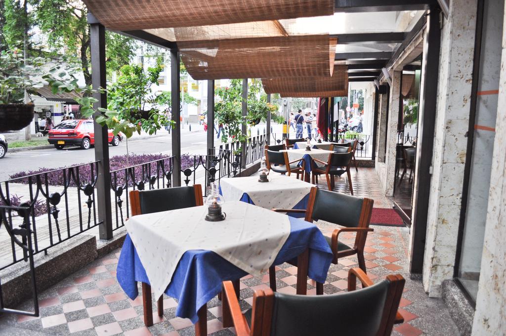 Hotel Laureles 70 Medellín Extérieur photo