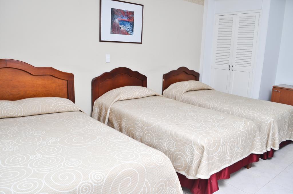 Hotel Laureles 70 Medellín Extérieur photo