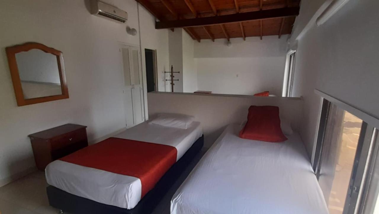 Hotel Laureles 70 Medellín Extérieur photo