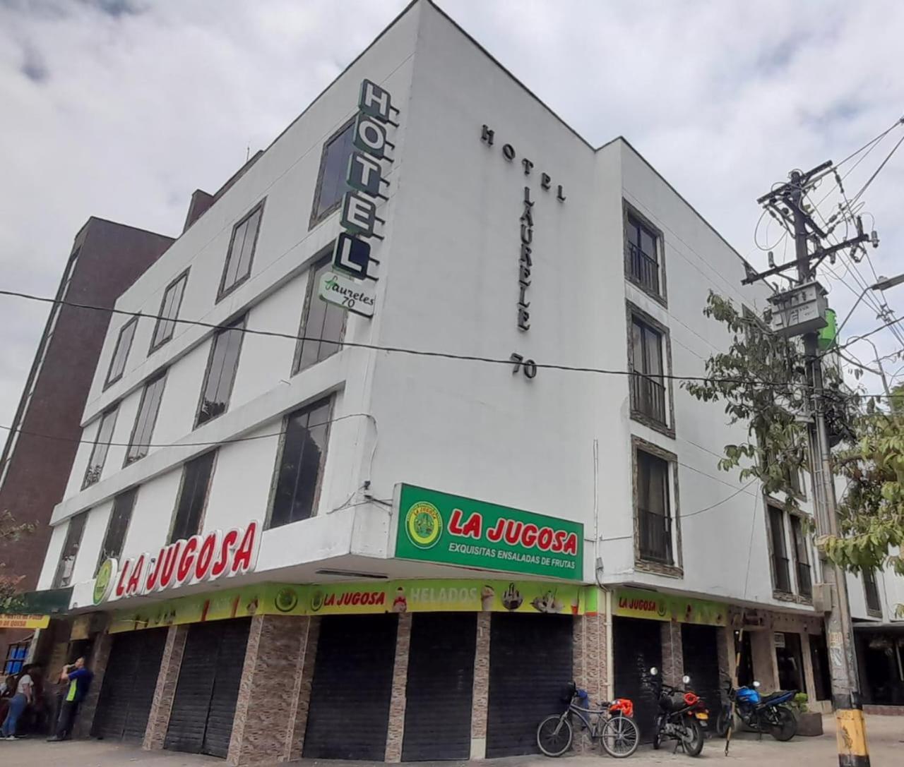 Hotel Laureles 70 Medellín Extérieur photo