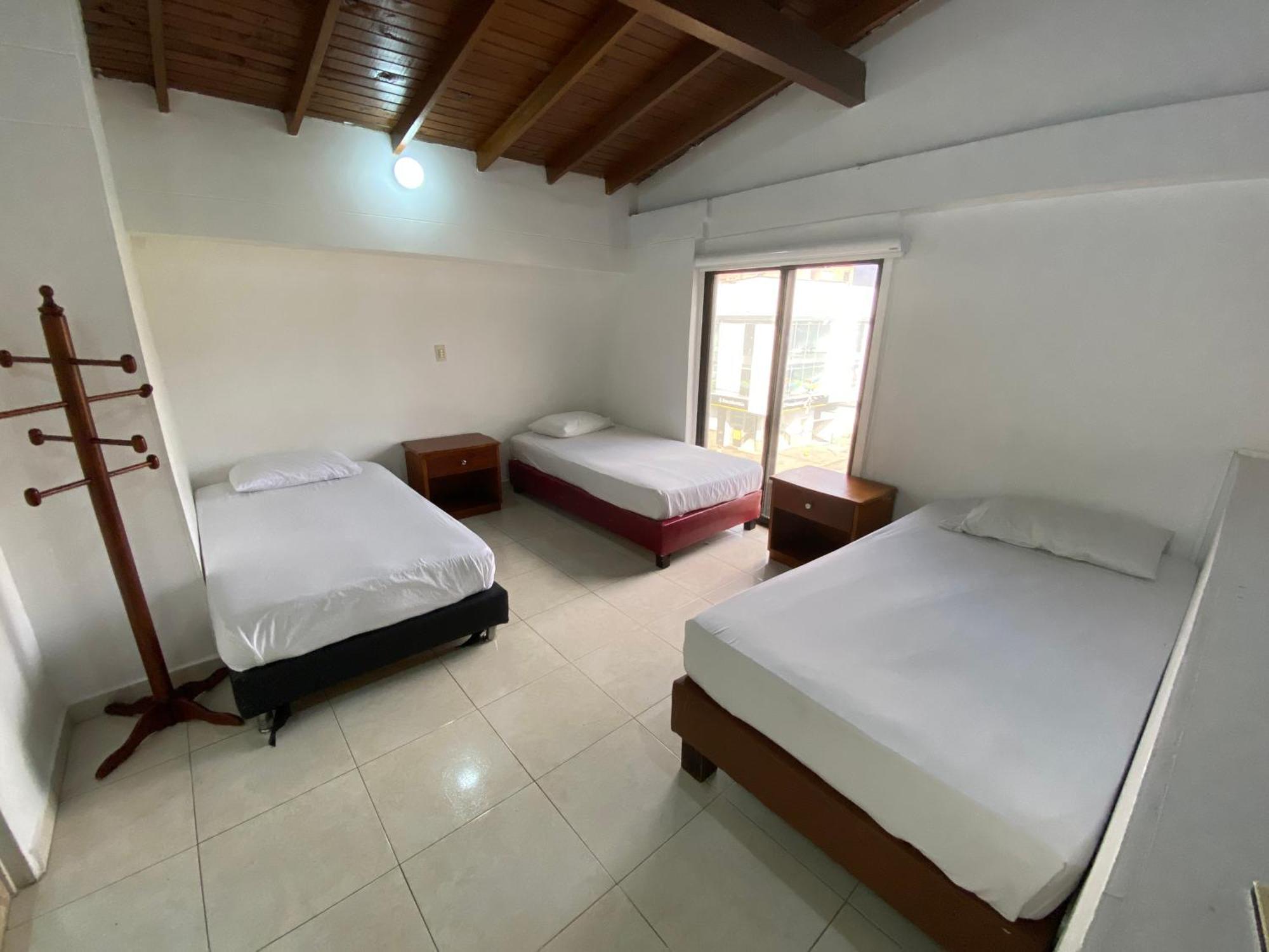 Hotel Laureles 70 Medellín Extérieur photo