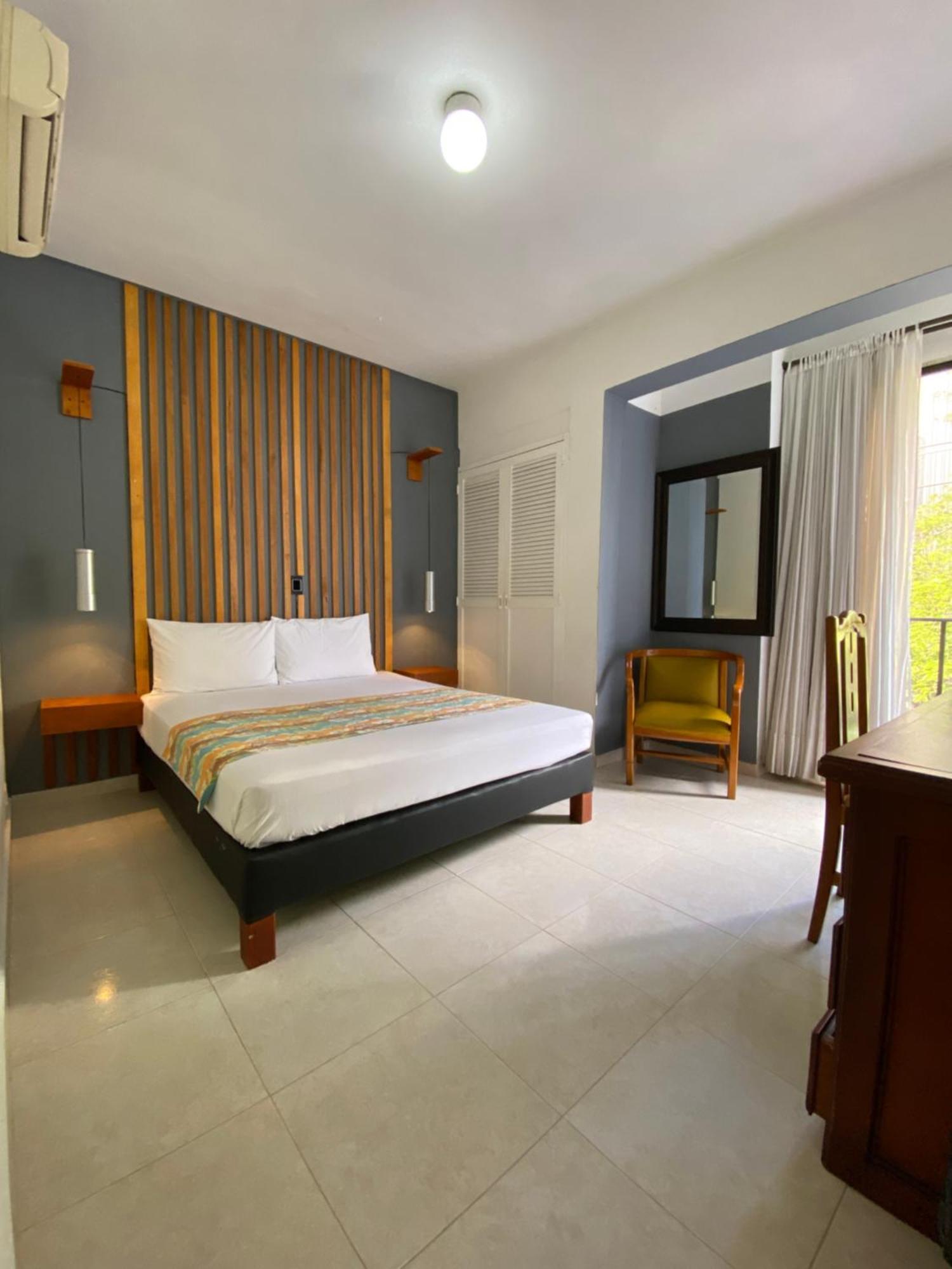 Hotel Laureles 70 Medellín Extérieur photo